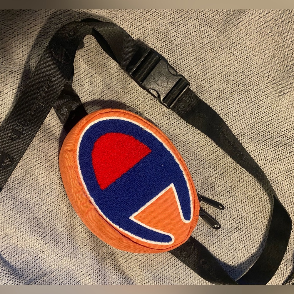 (NWOT) CHAMPION- Fanny Pack with Red and Blue Logo and Orange Trim